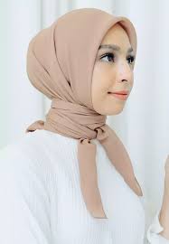 Jual Lozy Hijab Polly Cotton (Hijab Segiempat Bella Square) Cappuccino  Original 2026