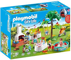 Amazon Com Playmobil Housewarming Party Building Set Toys Games In 2020 Playmobil City Life Housewarming Party