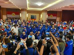 Mingle2 is full of hot girls waiting to hear from you in sabah. A Day After Sabah Win Malaysian Pm Muhyiddin S Alliance Struggles To Agree On Chief Minister Candidate Se Asia News Top Stories The Straits Times