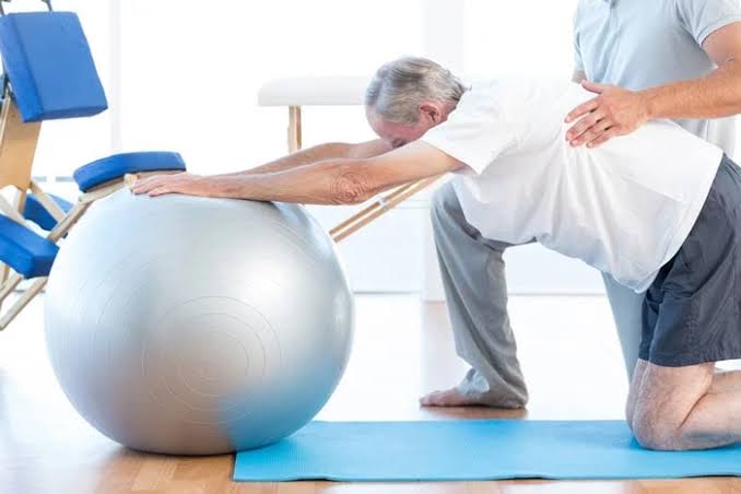 Geriatric Physiotherapy at Home in Bangalore | Physiotherapy