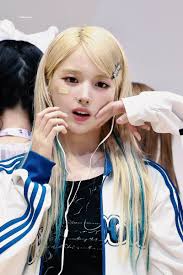 YL (@vitaJewellery)  X