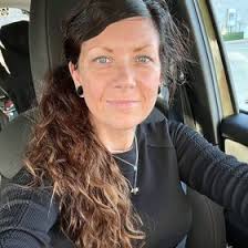 Amber Wasilewski's Instagram, Twitter & Facebook