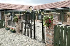 You can find facilities that accept all pets, some that only accept. Rentzio Com Is For Sale Brandbucket Luxury Dog Kennels Dog Boarding Kennels Dog Boarding Facility