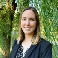 Carolyn Hammack's Instagram, Twitter & Facebook