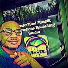 Micheal Dunlap's Instagram, Twitter & Facebook