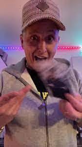 Calvin Gumbs's Instagram, Twitter & Facebook