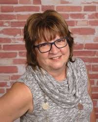 Real Estate Agents in 37184