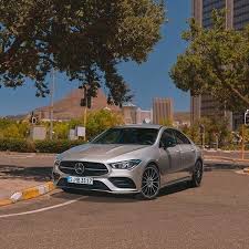 Auf Der Suche Nach Der Perfekte Begleitung Mit Serienmassigen Ausstattungen Wartet Das Cla Coupe In Der Edition 2020 Darauf Euch Coupe Mercedes Benz Design