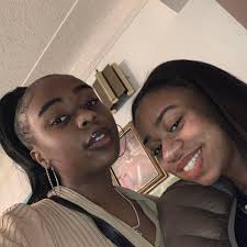 Help me wish my oldest daughter Syncere a happy 19th birthday 🥳 see you  when I get back to the city daddy love you suga boo