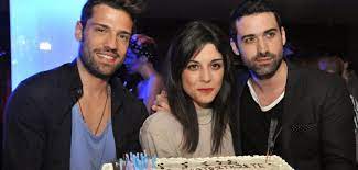 Λευτέρης κιντάτος, βασίλης γιαννόπουλος έτος κυκλοφορίας. O Kwnstantinos Argyros 8ymatai Paidikh Fwtografia Me Ta Tridyma Aderfia Toy