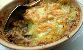 Traditional English Cottage Pie With Cheese And Leek Topping Recipe Food Com Recipe Cottage Pie Cottage Pie Recipe Leeks