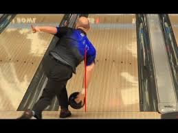 Analysis Of The Modern 10 Pin Bowling Swing And Release 2 By Dean Champ Youtube Bowling Bowling Tips Swing