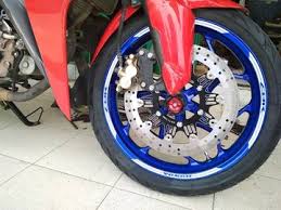 Mar 04, 2019 · perubahannya memang mengikuti vario 150, tapi tidak semua bagian dapat penyegaran. Upgrade Kaki Kaki Honda Cbr150 Ini Ukuran Maksimal Biar Gak Mentok Gridoto Com