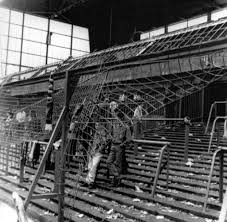 Wie bei allen internationalen spielen wurde auch bei diesem finale das stadion seitens der uefa als fußball arena münchen bezeichnet, da der verband als mieter und veranstalter und die allianz keine werbepartner waren. Stadionungluck Die Katastrophe Von Hillsborough Bilder Fotos Welt