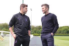 During july of 2017, while they were in the bahamas holiday, getting down on one knee the chingford foundation school, located in north london, is the one which both david beckham and harry kane studied. David Beckham Back At Tottenham Legend Pictured At Spurs Training With Harry Kane And Mauricio Pochettino London Evening Standard Evening Standard
