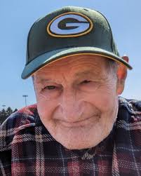 Robert Bruening's Instagram, Twitter & Facebook