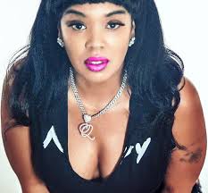 Cassandra “ Qoovaii Muzik” Palmer (@qoovaiimuzik) • Instagram photos and  videos