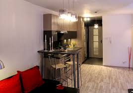 53 idées (photos) depuis le lancement d'homelisty en 2015, ma mission reste la même : Kitchenette 5 Idees D Amenagement Pratique D Une Petite Cuisine