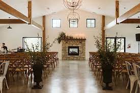 Fall Wedding At The Wilds Bailey Michael Bloomington Wedding Photographer Blog Wedding Decor Elegant Chic Wedding Decor Boho Chic Wedding Decor