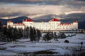 Mount Washington Hotel In Conway Nh Some Say It Is Haunted Mount Washington Hotel Haunted Places Haunted Hotel