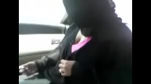 ARABIAN CAR SEX WITH WOMEN - XVIDEOS.COM