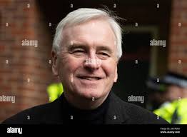 John mcdonnell labour mp hi-res stock photography and images