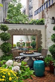 Unusual Small Backyard Ideas Small Courtyard Gardens Small Backyard Landscaping Small Urban Garden