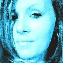 Amanda Stolp's Instagram, Twitter & Facebook