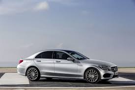 Mercedes C Klasse W205 2014 Afbeeldingen Autoblog Nl Mercedes Afbeeldingen Video S