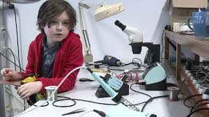 6 réflexions sur « laurent simons ». Laurent Simons Un Garcon De 9 Ans Deviendra Le Plus Jeune Diplome Au Monde