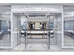 In 2019, piper jaffray ranked it in the top five clothing brands among teenagers. Jewelry Store In Toronto The West Mall Tiffany Co