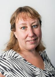 Sjukskriven, anklagad och uppsagd