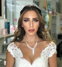 Since 1982 hair & makeup studio rezervasyon: Aymira Istanbul Gelin Saci Ve Makyaji Fiyatlari Dugunyardimcisi Com