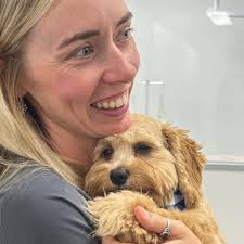 🐾💕 MFV is open again... for cuddles... and consults... 🐶🐱