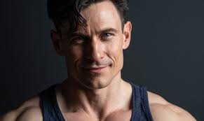 UPDATE PEREKOND LEITUD! ----------------------------------------- OTSIME  PÄRIS PEREKONDA. Otsime reklaamkampaaniasse 5–6 kooliealise lapsega  perekonda. Vanim laps võib käia keskkoolis/ülikoolis ja noorim lasteaias.  Töö