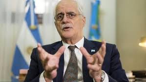 Juliana di tullio, ex diputada nacional y hoy directora del banco provincia, deberá asumir la banca del senado que dejará vacante jorge taiana para asumir como ministro de defensa. Quien Es Jorge Taiana Un Militante Del Pj Cercano A Cristina Kirchner Y Valorado Por Alberto Fernandez El Observador De Tucuman