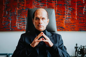 Der kommissar peter nadler, brillant gespielt von bjarne mädel, unterzieht den mann, den er als täter erkannt hat, einem recht professionell anmutenden »waterboarding«. Kino Und Streaming In Berlin Von Kritiken Bis Drehort Guide Alle News