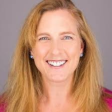 Lois Templin's Instagram, Twitter & Facebook