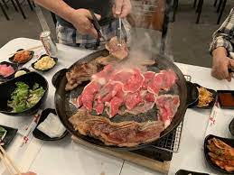 Marinate thinly sliced strips of beef sirloin steak in a rich marinade o. J Bbq 443 Photos 711 Reviews Barbeque 901 S Vermont Ave Los Angeles Ca United States Restaurant Reviews Phone Number Yelp