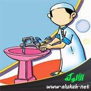 من سنن الوضوء السواك والتسمية