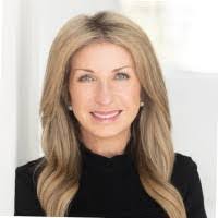 Gretchen Layman's Instagram, Twitter & Facebook