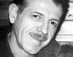 Mariel Robert's Instagram, Twitter & Facebook