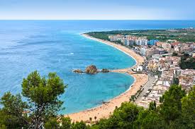 Lloret de mar is a mediterranean beach town in costa brava, spain, located only 75 kilometers away from barcelona and 40km from girona. Lloret De Mar Spain Live Weather Update Holiday Weather