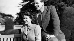 En noviembre de 2020, la reina y el fallecido felipe de edimburgo, cumplieron 73 años de casados. Las 10 Frases De Amor Mas Hermosas Entre La Reina Isabel Y El Principe Felipe