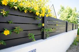 Raz Amenagement Jardin Cloture Cloture Maison Idees De Cloture