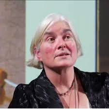 The judging panel for the 2025 Historic Houses Collections Award, sponsored  by Dreweatts, has been announced. This award honours the owners, curators,  researchers, and conservators who preserve, augment, restore, and interpret  beautiful