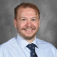 Jonathan Shetler's Instagram, Twitter & Facebook