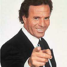 Yo soy Julio Iglesias Peruano
