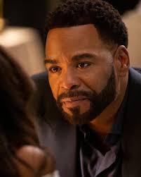 Hollywood Melanin added a new photo.