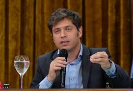 El gobernador electo de la provincia llegó a la legislatura de la plata acompañado de su familia. Axel Kicillof Confirmo Que Fidelity Le Bloqueo La Negociacion Y Pagara La Deuda Con Fondos Propios El Retrato De Hoy